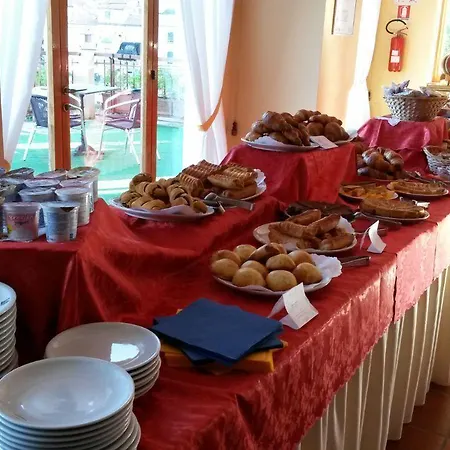 מלון Isola Di Lauria 3*