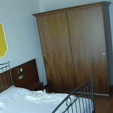 Отель Isola Di Lauria